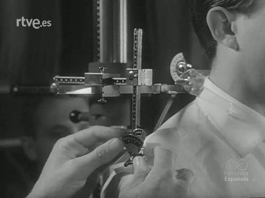 Revista Imágenes - CAJON DE SASTRE