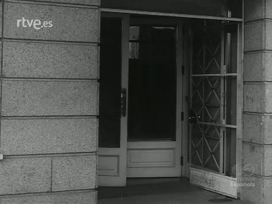 Revista Imágenes - AL CORRER DE LAS HORAS