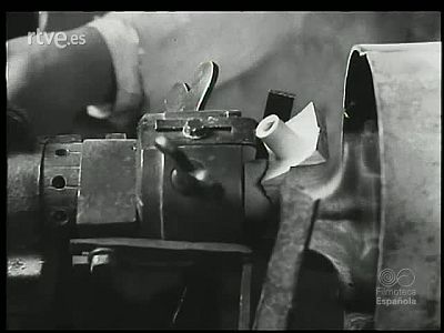 DE LO CURIOSO A LO IMPOSIBLE