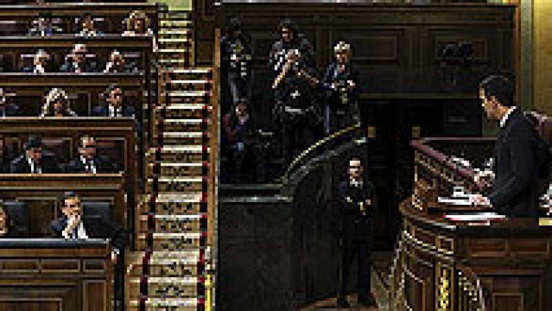Pedro Sánchez señala a Rajoy que la corrupción "no afecta a todos" por igual