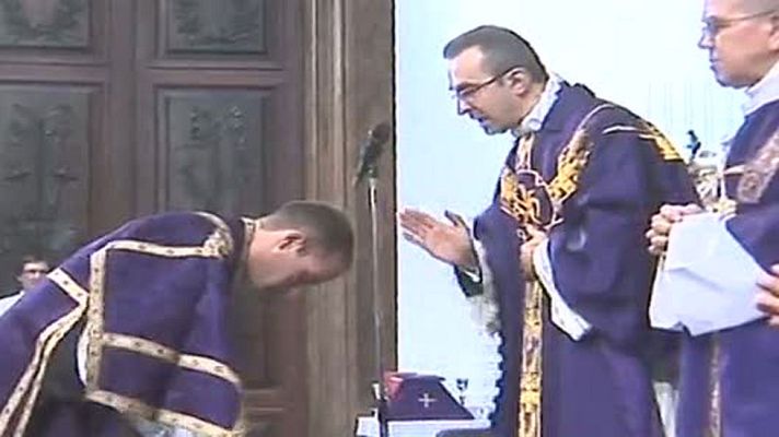 Telediario 1 - Investigan las acusaciones entre el cura y diácono de Épila