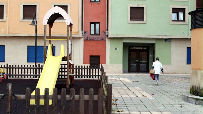 Telediario 1 - Un hombre mata presuntamente a sus dos hijas en Asturias