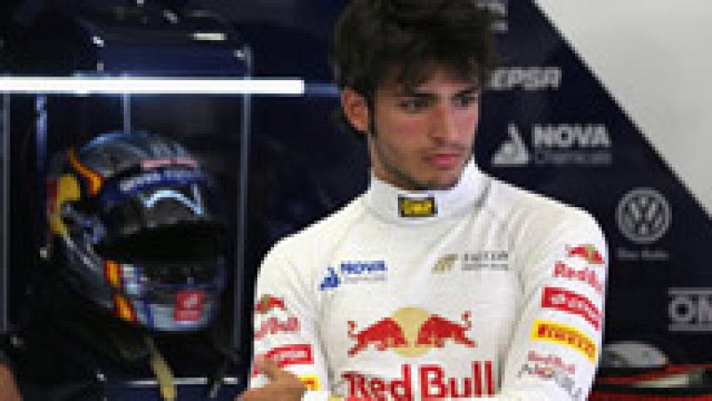 El piloto español Carlos Sainz Jr. estará en la Fórmula 1 la próxima temporada a bordo de un Toro Rosso. El piloto es hijo del bicampeón del mundo de rallyes del mismo nombre.