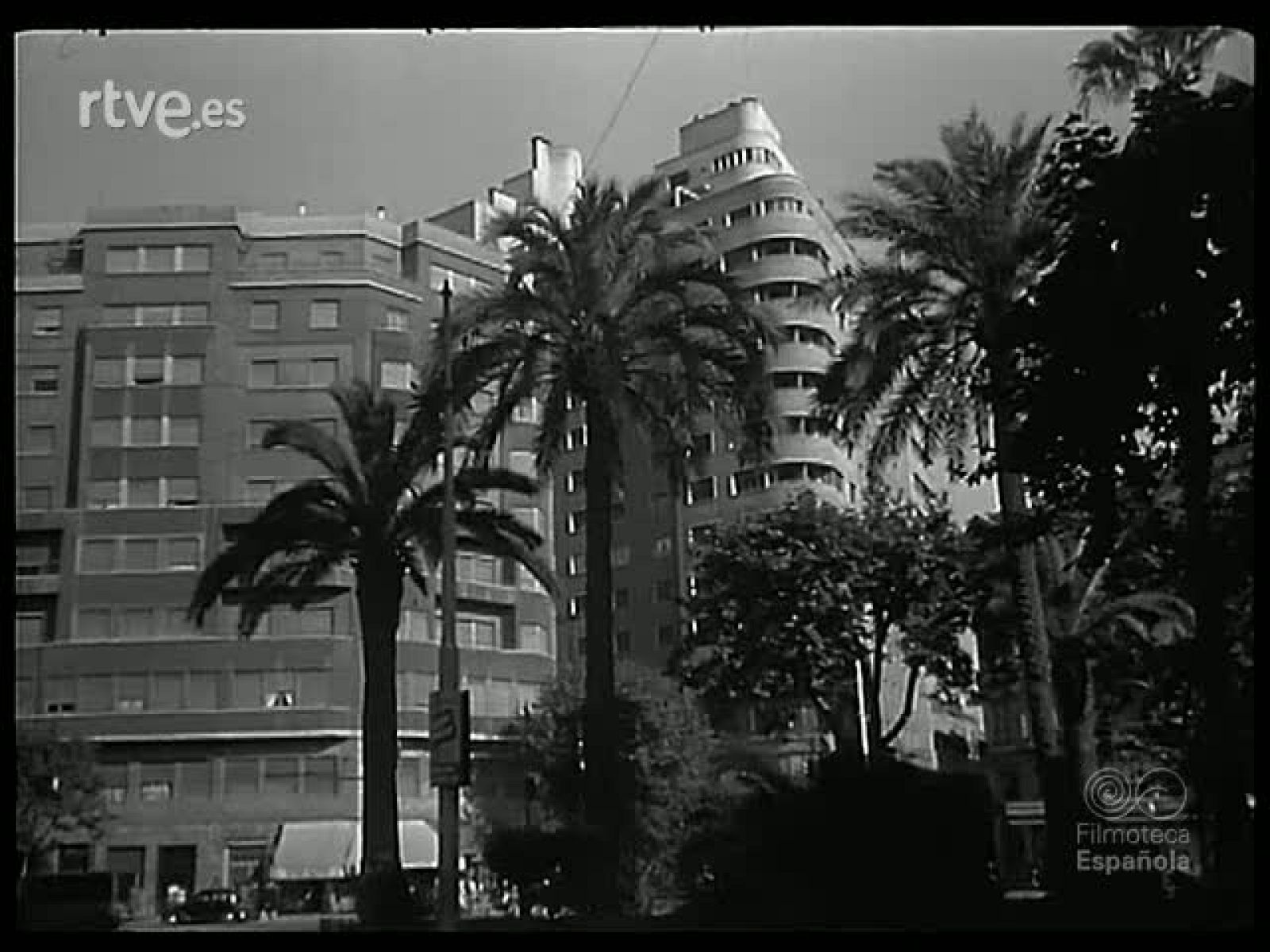 LUZ Y ARTE EN BARCELONA - Revista Imágenes | Ver