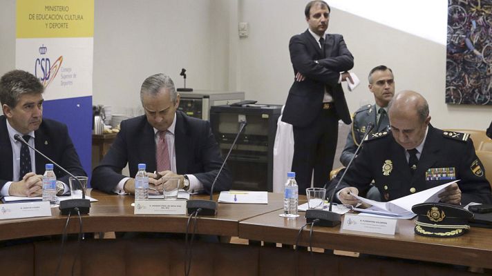 Telediario 1 - Una auténtica batalla campal que terminó con un muerto