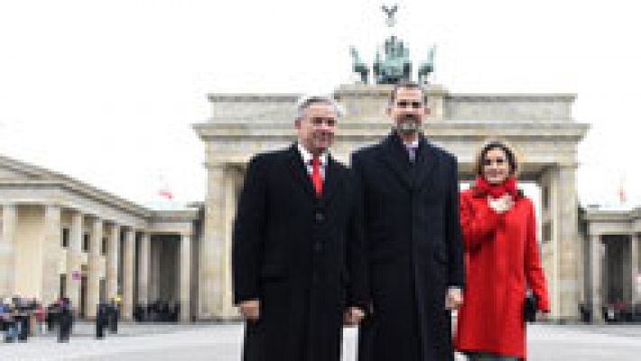 Los reyes se reúnen con el alcalde de Berlín