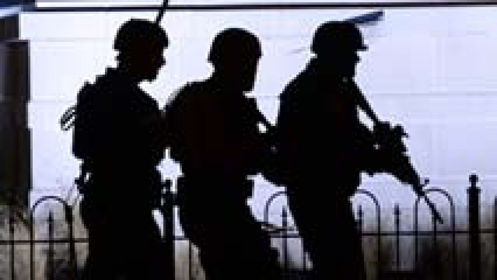 Obama propondrá que los policías lleven cámaras en su uniforme para reducir la tensión | Ver