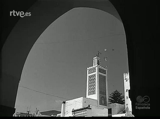 Revista Imágenes - BODA DE PRINCIPES.  MULEY EL HASSAN Y LA-LA FATIMA