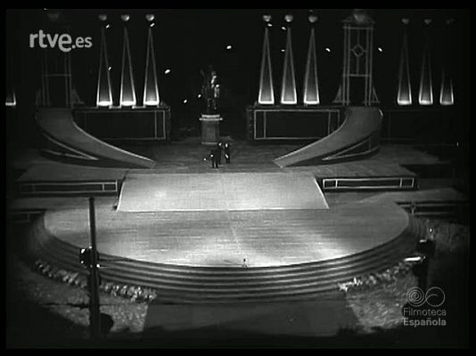 Revista Imágenes - COROS Y DANZAS DE ESPAÑA