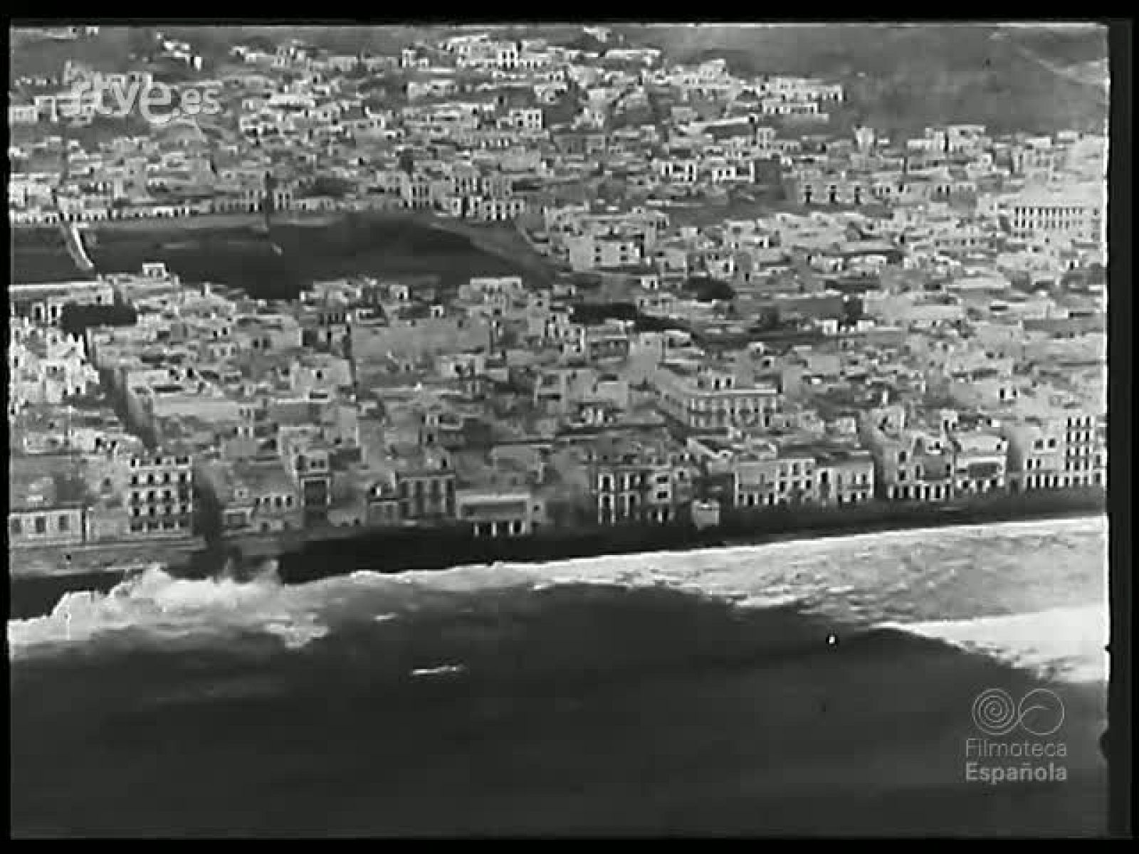 GRAN CANARIA. AVENTURAS DE UNA CAMARA CINEMATOGRAFICA - Revista Imágenes | Ver