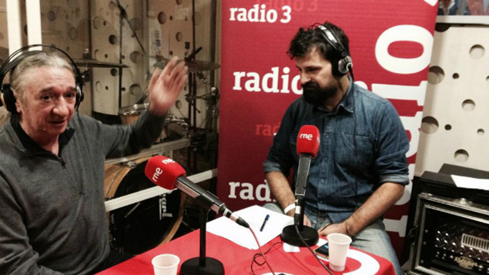 'Hoy empieza todo' con Rosendo, desde Carabanchel - 02/12/2014 - Ver ahora