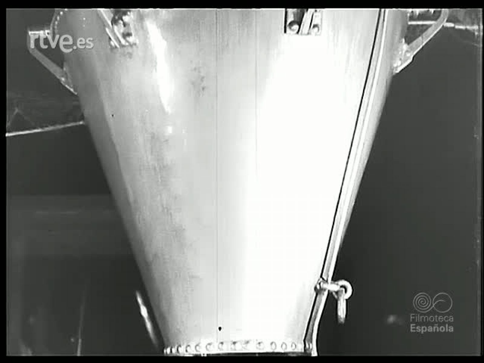 MINAS SUBMARINAS - Revista Imágenes | Ver