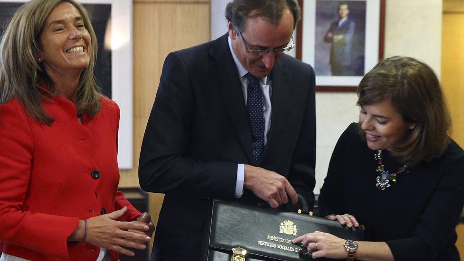 Alfonso Alonso recibe la cartera de sanidad con varios retos pendientes por delante