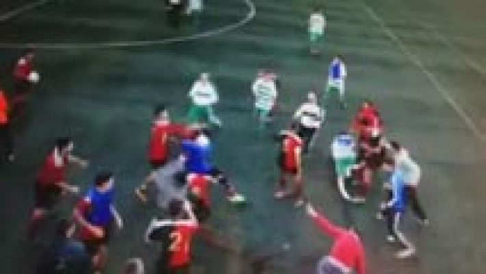 Telediario 1 - El respeto en el fútbol base, el primer paso para erradicar la violencia en el fútbol