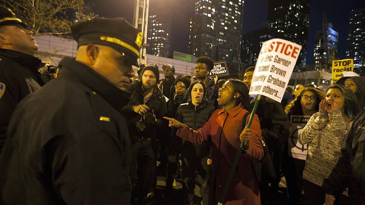 Telediario 1 - Polémica decisión judicial en EEUU