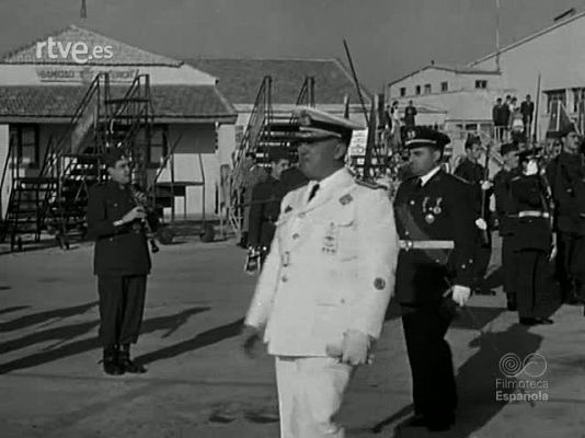 Documentales Blanco y Negro - POR TIERRA MAR Y AIRE