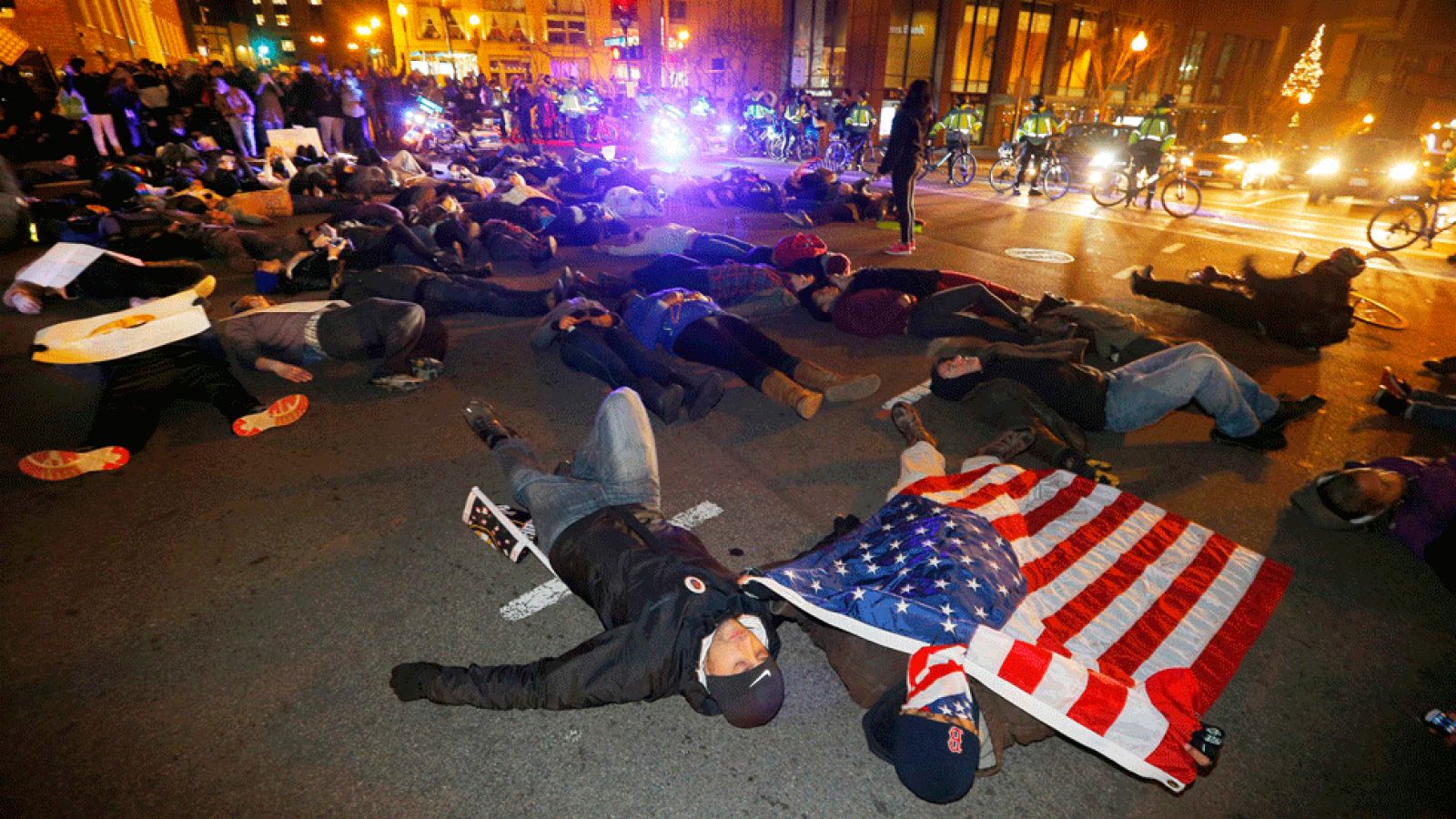 Telediario matinal en cuatro minutos - 05/12/14