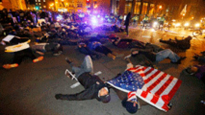 Telediario 1 - Telediario matinal en 4' - 05/12/14