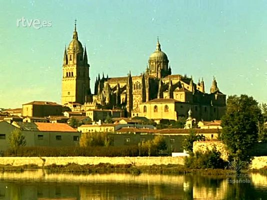 Documentales Color - COMO SE REPITE UNA CIUDAD: SALAMANCA
