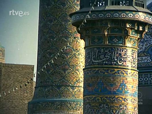 Documentales Color - CORONACION IMPERIAL