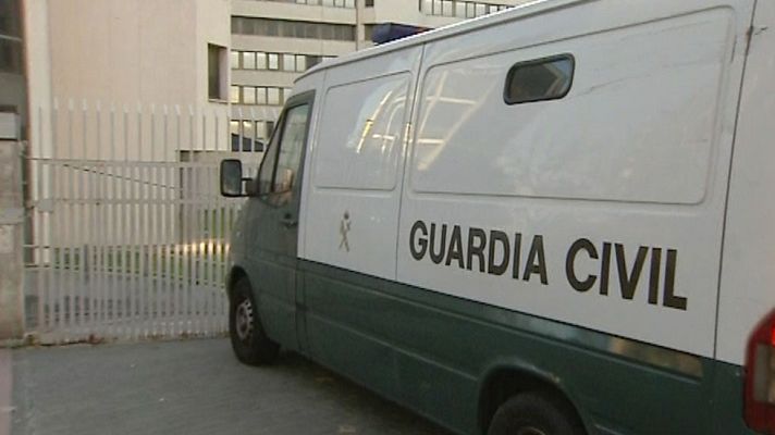 Telediario 1 - Al menos dos pruebas de ADN incriminan al presunto pederasta de Ciudad Lineal