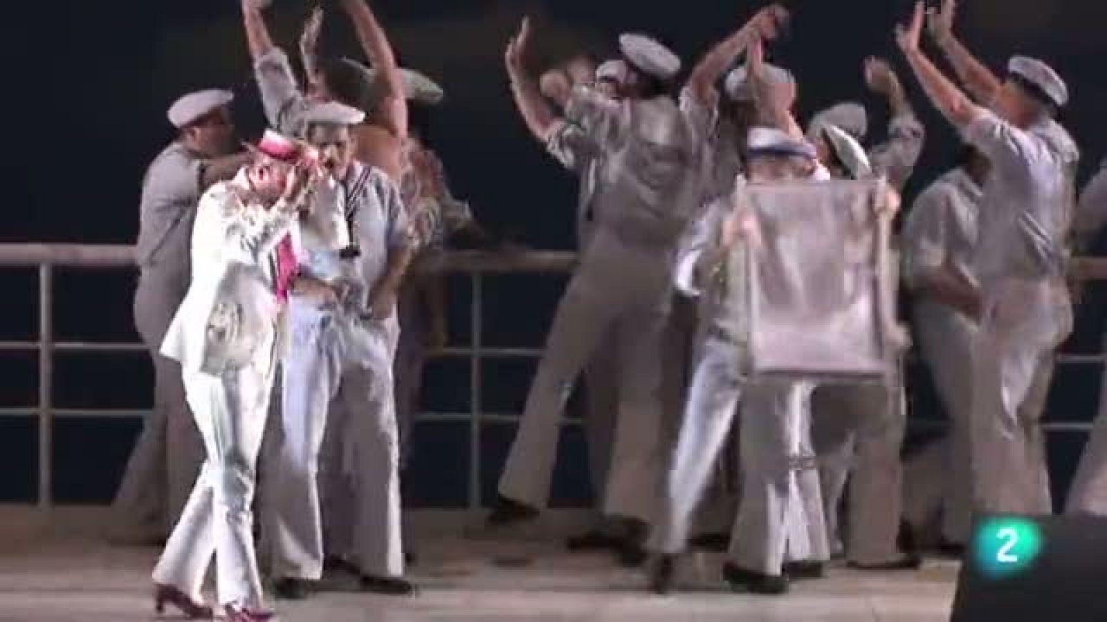 Atención obras - Fragmento del acto primero de Muerte en Venecia, de B. Britten