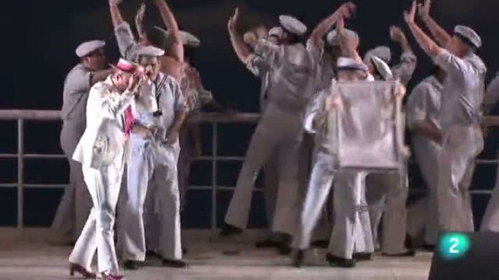 Atención obras - Atención obras - Fragmento del acto primero de Muerte en Venecia, de B. Britten