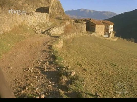 Documentales Color - LA CERDAÑA