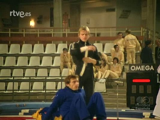 Documentales Color - 2  COPA  MUNDIAL DE GIMNASIA MASCULINA Y FEMENINA EN OVIEDO