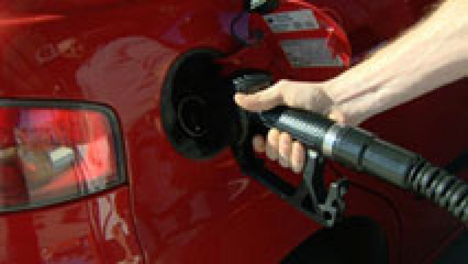 Telediario 1: ¿Por qué el precio de la gasolina no ha caído tanto? | RTVE Play