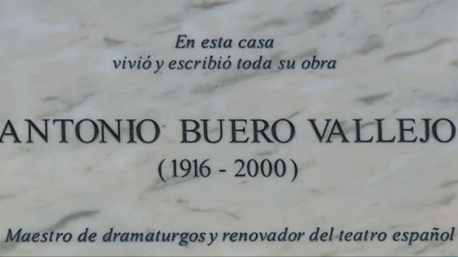 La Mitad Invisible - "Historia de una escalera" - Ver ahora