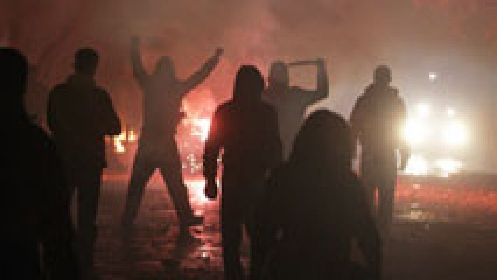 Telediario 1: Noche de enfrentamientos en Atenas | RTVE Play