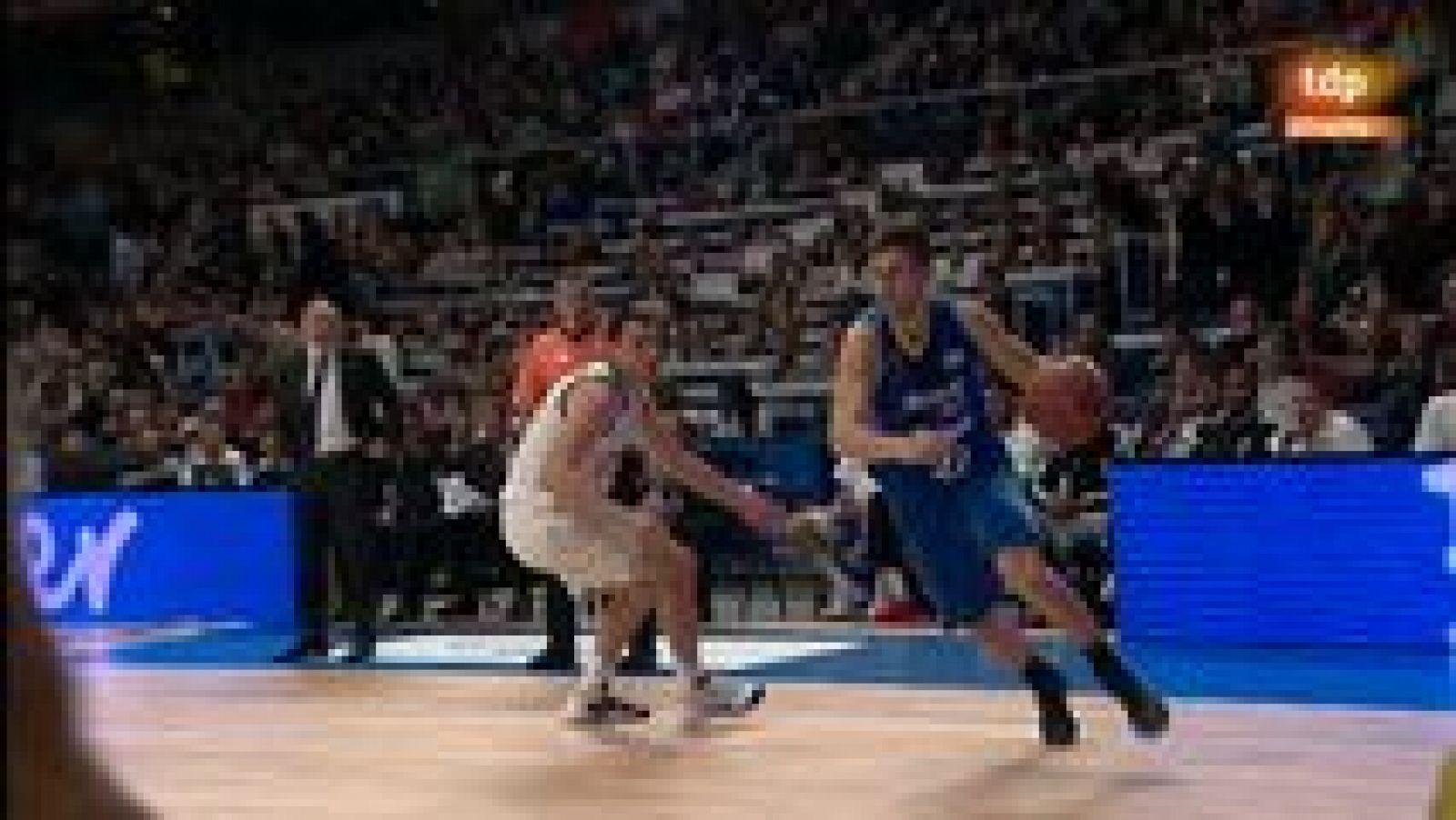 Baloncesto en RTVE: Liga ACB. 9ª jornada: Tuenti Móvil Estudiantes-Real Madrid | RTVE Play