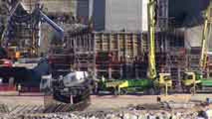 Telediario 1 - La construcción vuelve a dar señales de vida