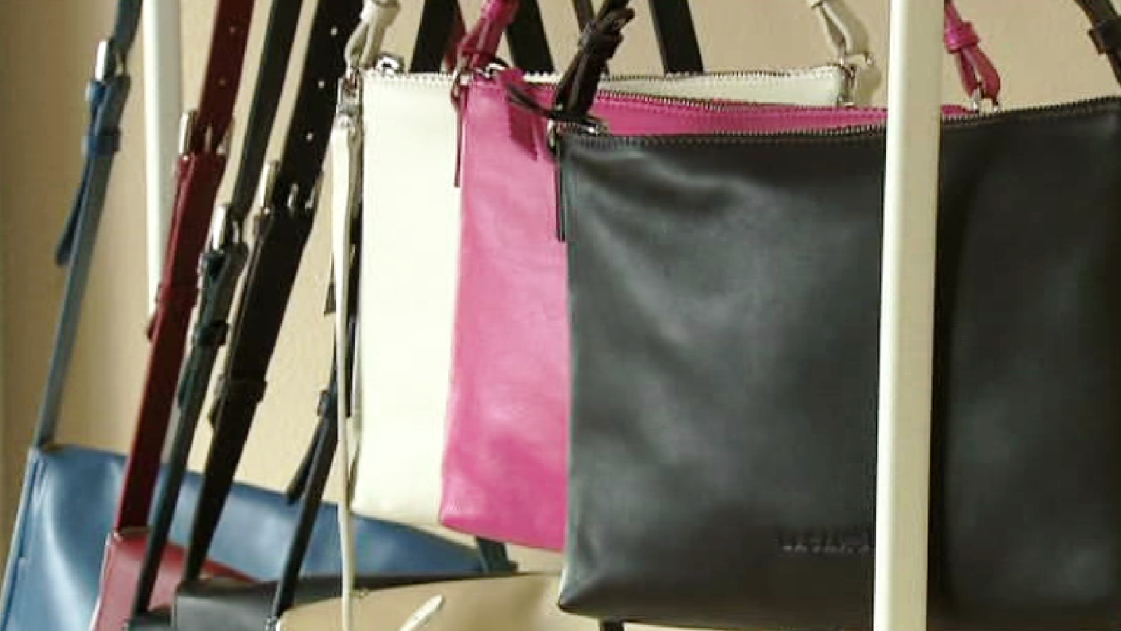 Fábrica de ideas - Invierte: Lacambra | Ver