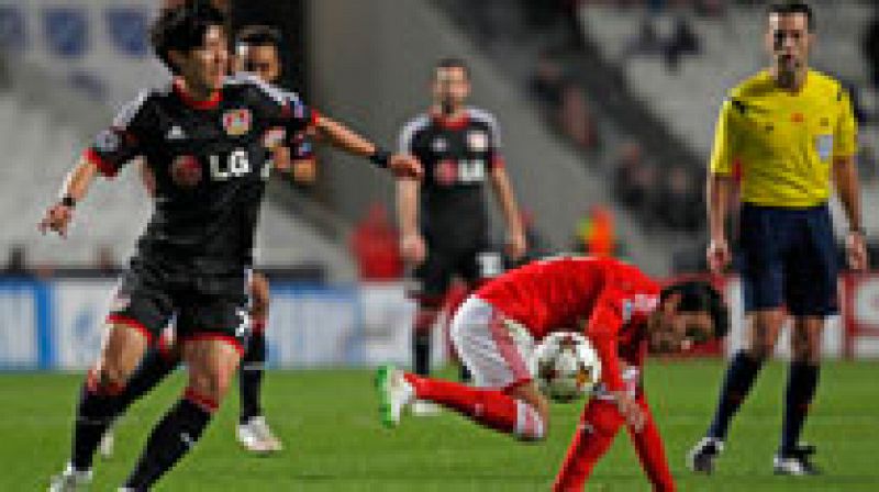 El Bayer Leverkusen pasó a los octavos de final de la Liga de Campeones como segundo del grupo C al empatar a cero ante el Benfica y verse perjudicado por la victoria del Mónaco francés ante el Zenit de San Petersburgo ruso por 2-0.