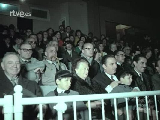 Documentales Color - LA FIESTA DEL TRABAJO