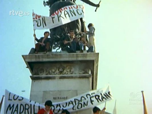 Documentales Color - LOS ESPAÑOLES ANTE FRANCO