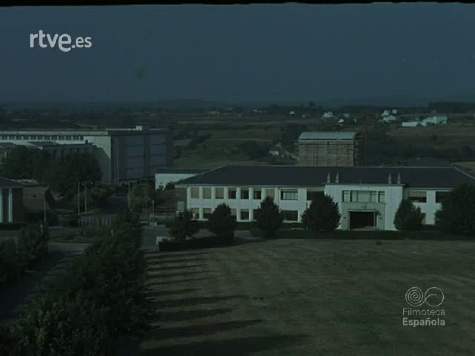 EL FRIO EN LA ALIMENTACION - Documentales Color | Ver