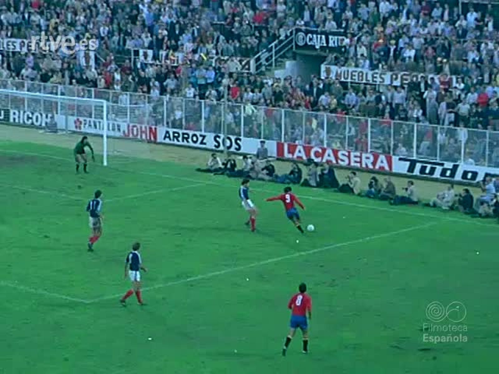 ESPAÑA AL MUNDIAL DE FUTBOL - Documentales Color | Ver