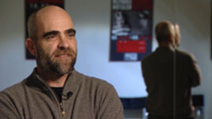 Telediario 1 - Alfonso Zarauza estrena "Los fenómenos", con Luis Tosar como actor y productor