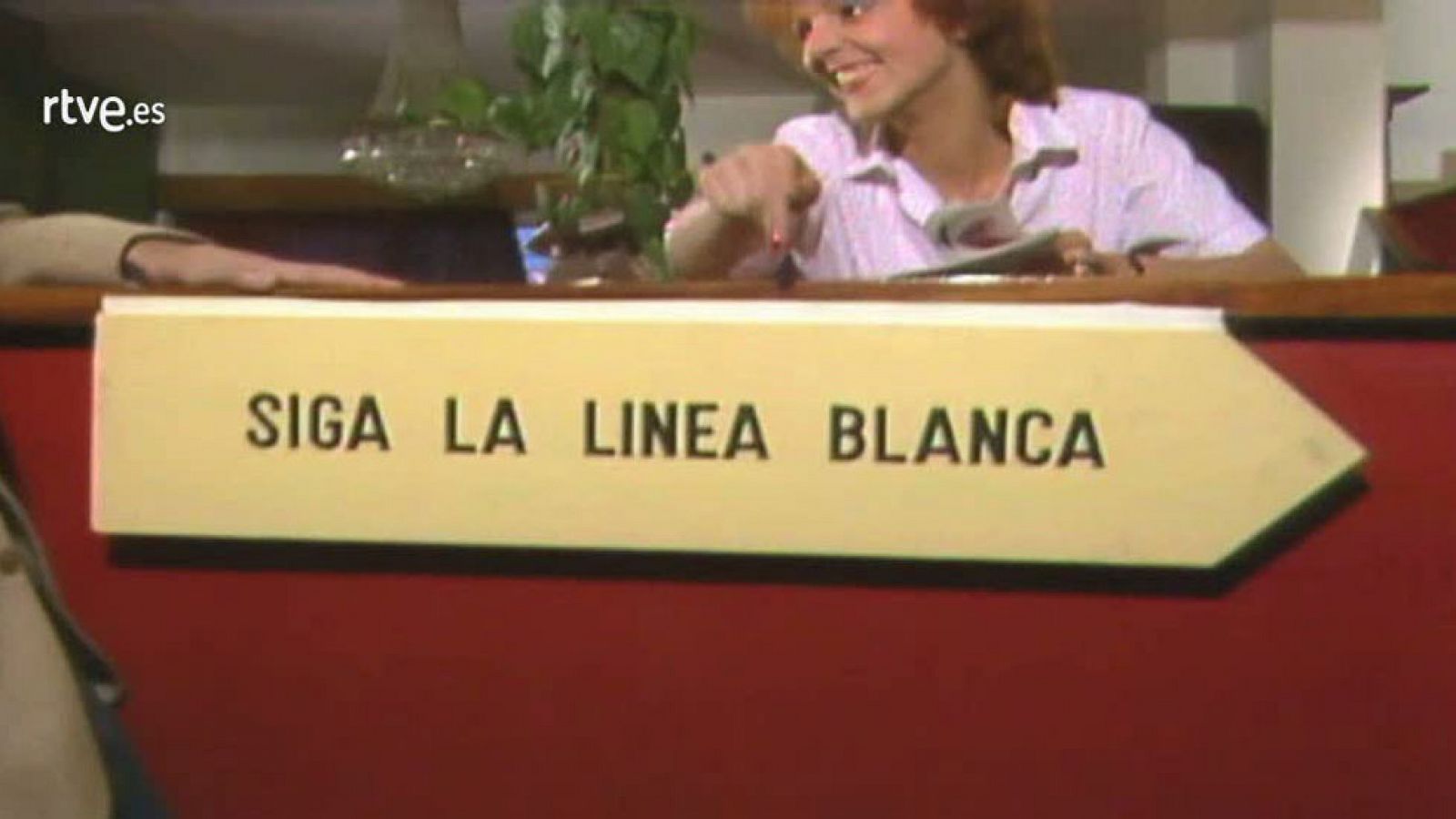 14-La linea blanca (Emilio Aragón)