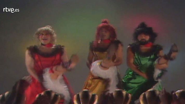 Sonrisas por Navidad - 11- Qu'est ce que ce? (La Trinca)