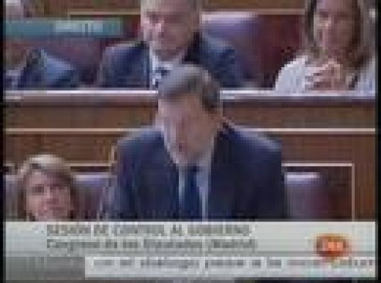  - Rajoy ve en Zapatero el problema