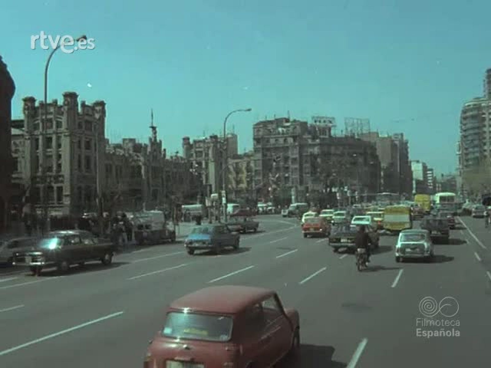 FALLAS 77 - Documentales Color | Ver