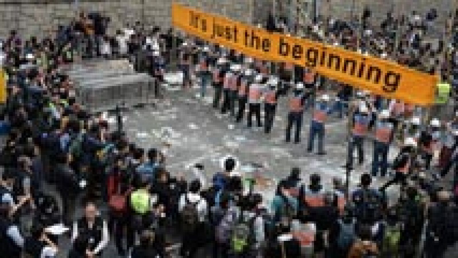 Hong Kong inicia el desalojo de los asentamientos de las protestas prodemocráticas