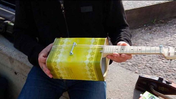 Aquí la Tierra - Diego Galaz, el músico "reciclado"