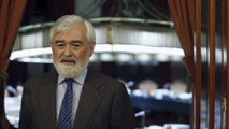 Darío Villanueva es el nuevo director de la Real Academia Española