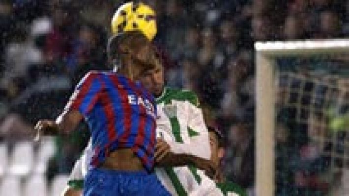Fútbol - Córdoba 0 - Levante 0