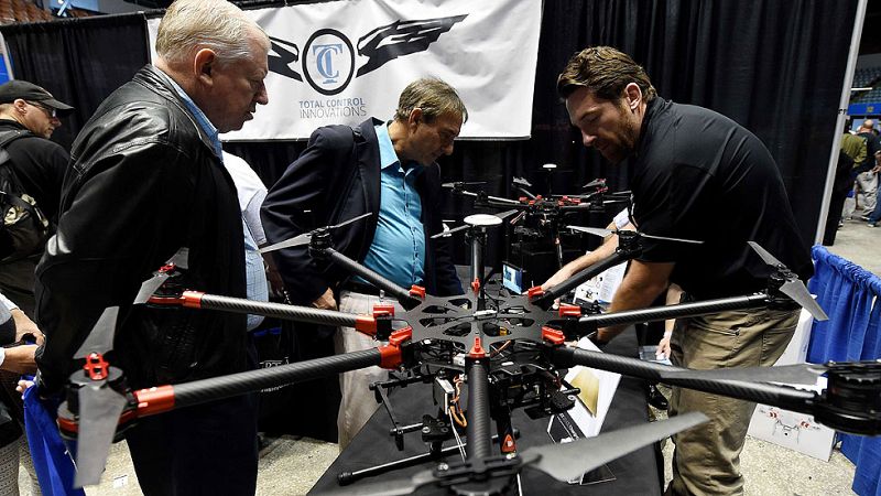 Los Angeles acoge la primra feria mundial sobre drones